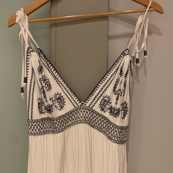 BEAUTIFUL MAXI DRESS FROM LULUS - Picture 8 of 9